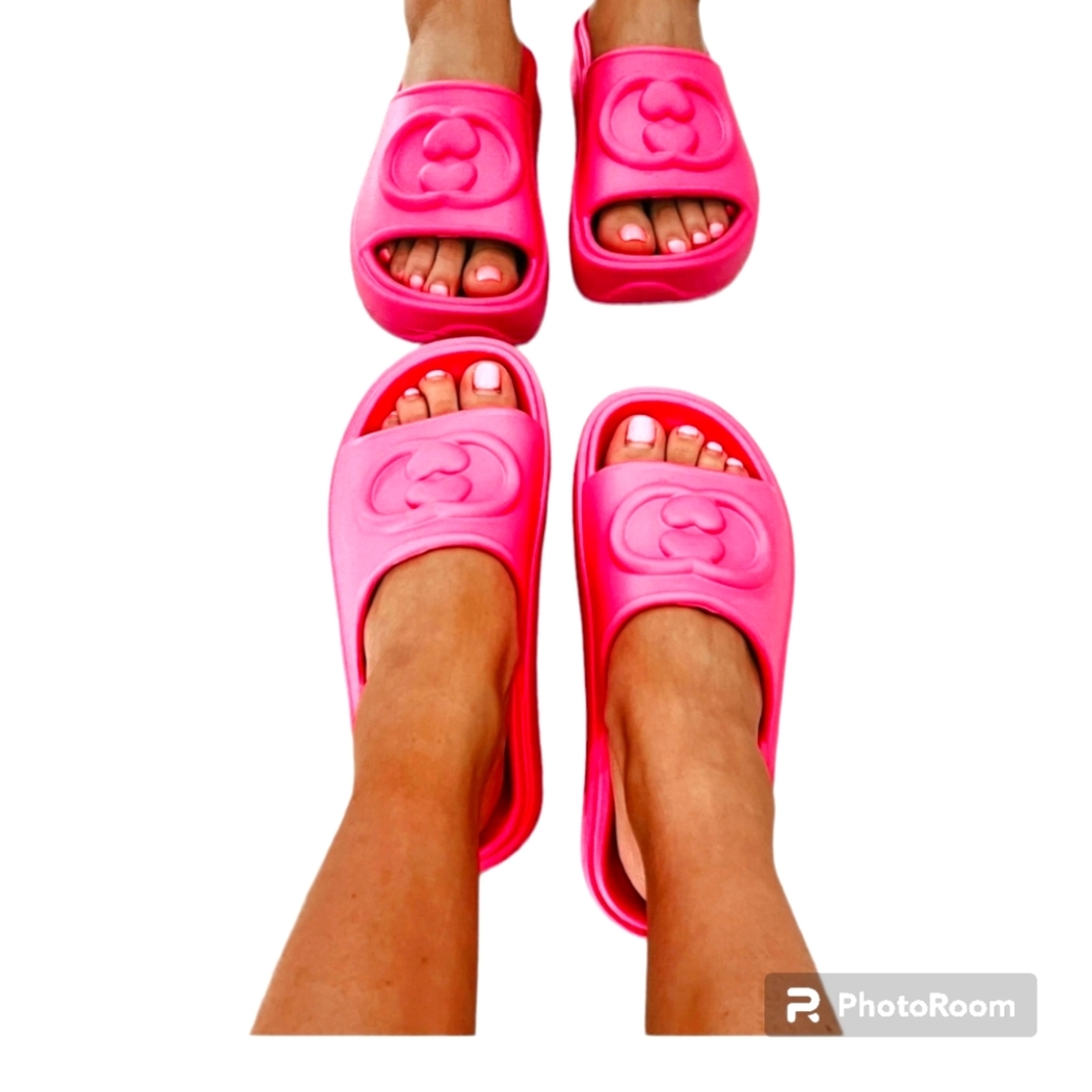 Slide Sandals - Picture 2 of 7